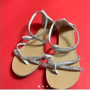 Sparkly white strappy sandals 🤍🤍​​​​​​​​​​​​​​​​​​​​​​​
